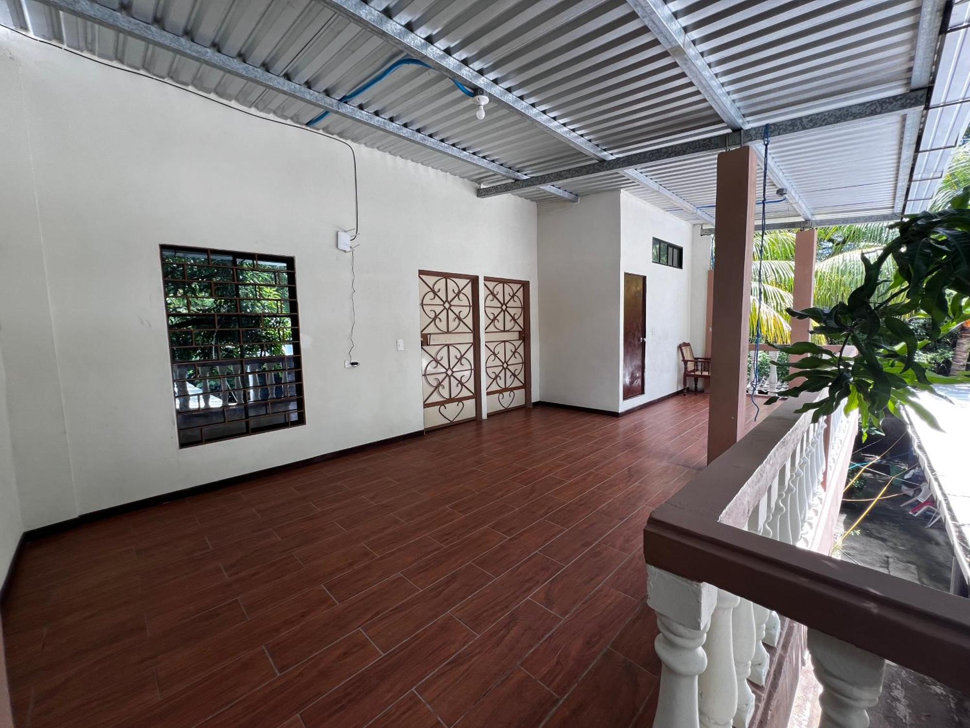 Ibania Hostal Tamanique 外观 照片