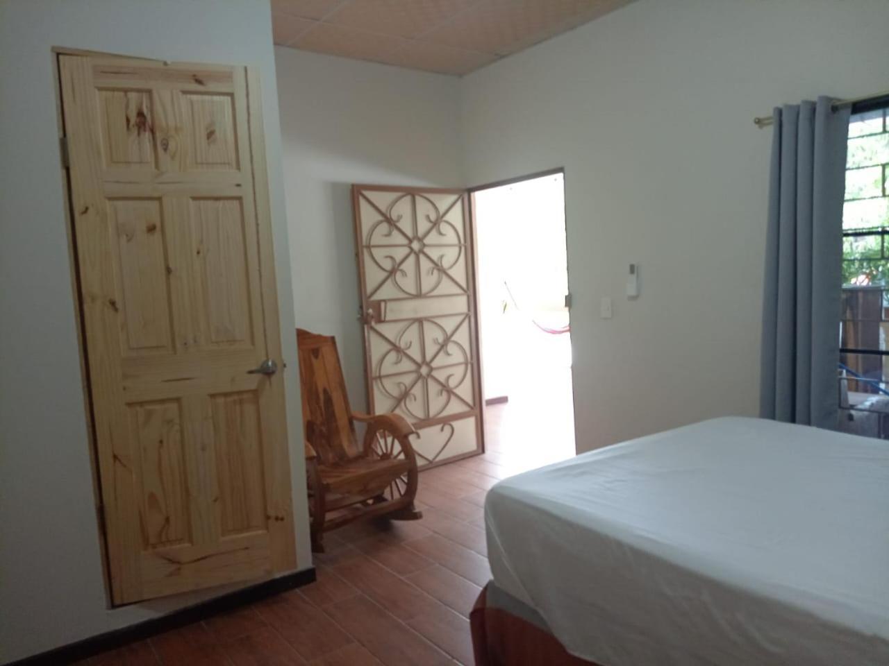 Ibania Hostal Tamanique 外观 照片