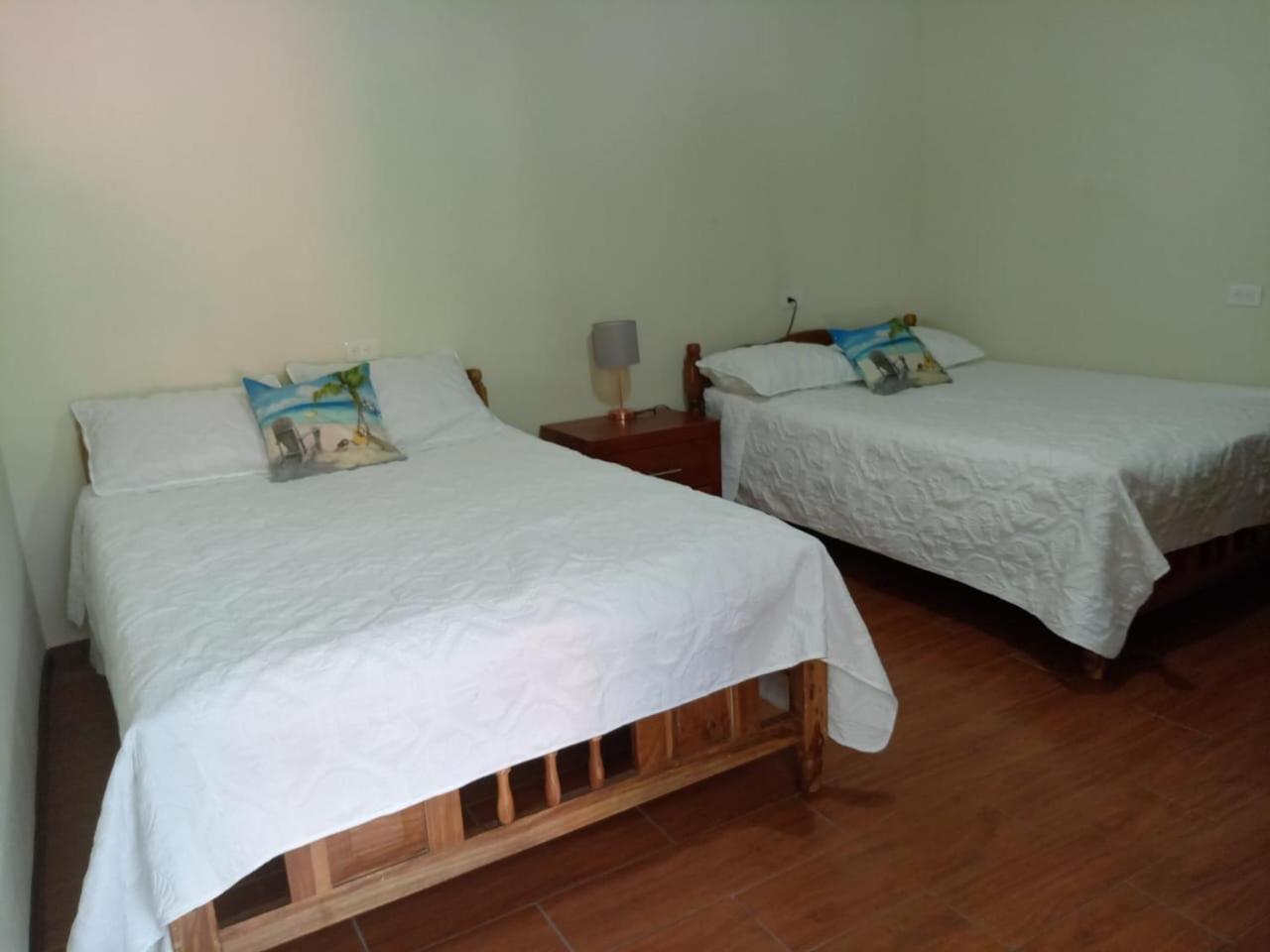 Ibania Hostal Tamanique 外观 照片
